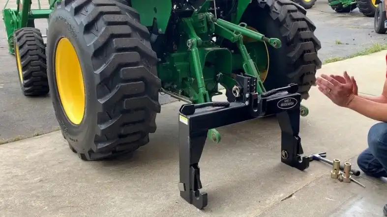 Adjust Your John Deere 3-Point Hitch Like A Pro
