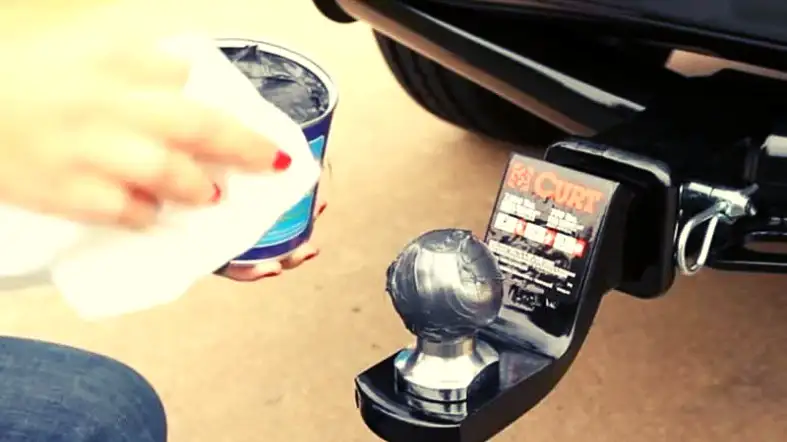 How To Grease Your Trailer Ball