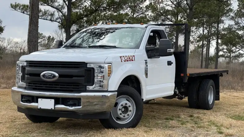 How To Make Reservation For 1 Ton Dually Truck Rental