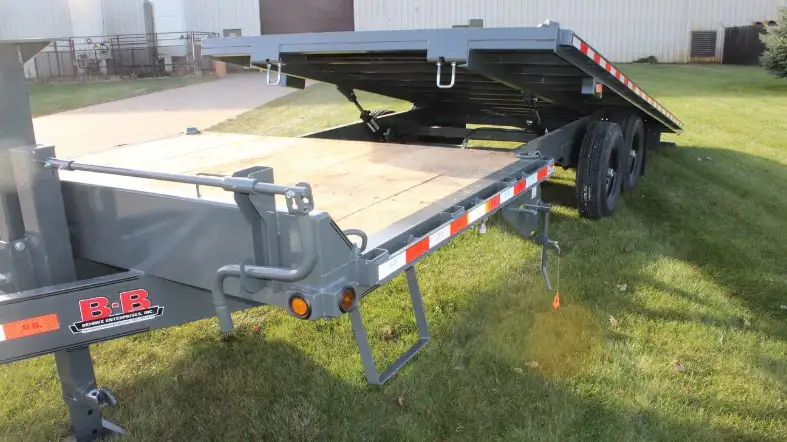 How To Prepare For A 14000 Lb Equipment Trailer Rental