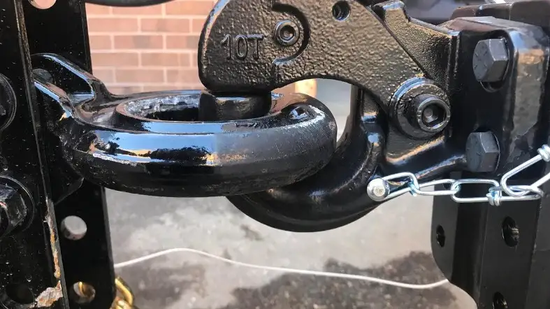 Inspect Your Hitch Before Use