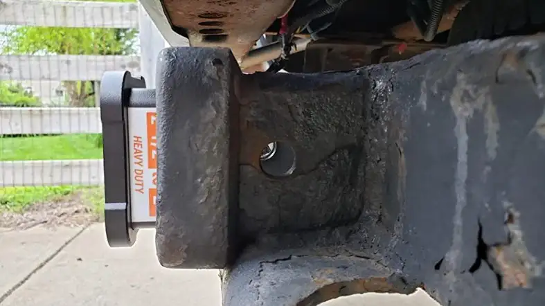 Potential safety risks of using a trailer hitch adapter that is not properly installed
