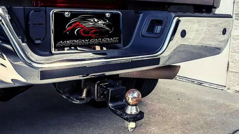 Step Bumper Vs Receiver Hitch: Which One Is Best