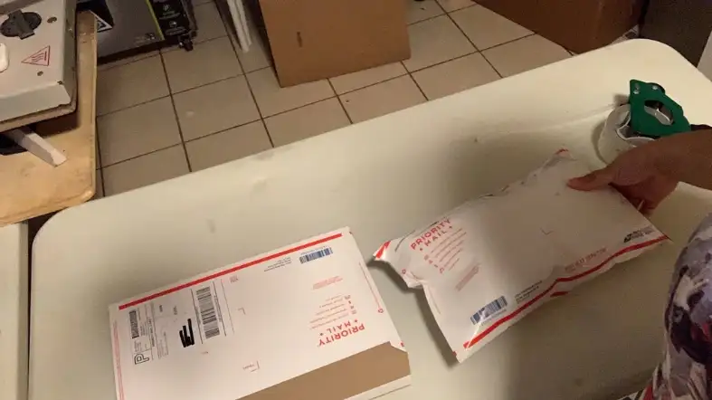The Cheapest Way to Ship a Shirt with USPS