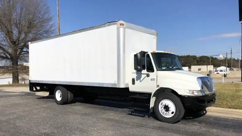 Tips For Renting A 26 Foot Box Truck With Liftgate
