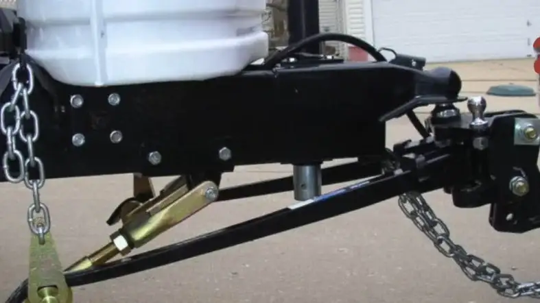 What Are The Benefits Of Using A Weight Distribution Hitch Without The Bars