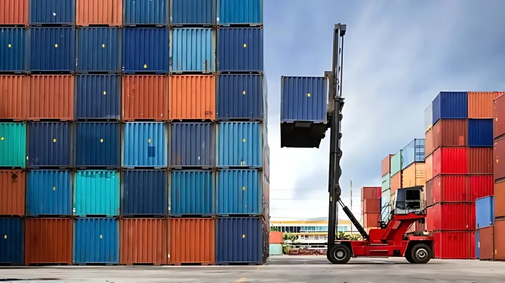 What Are The Best Shipping Container Moving Companies