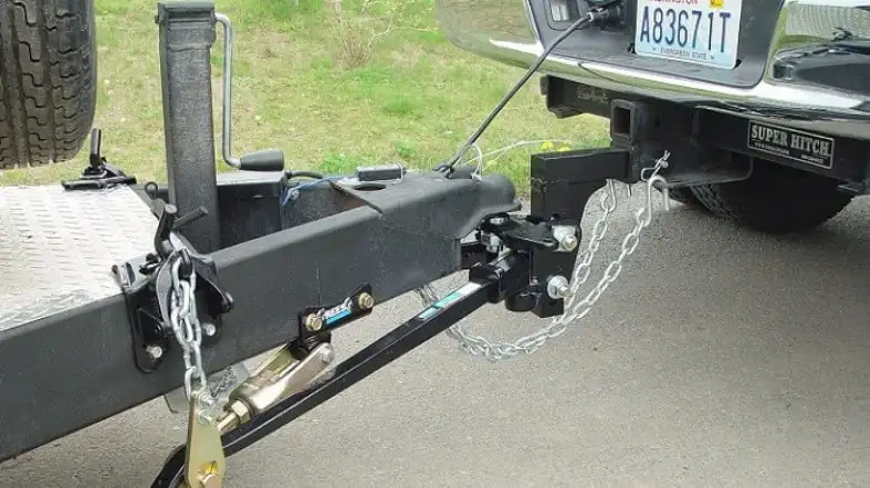 What To Look For When Choosing A Weight Distribution Hitch