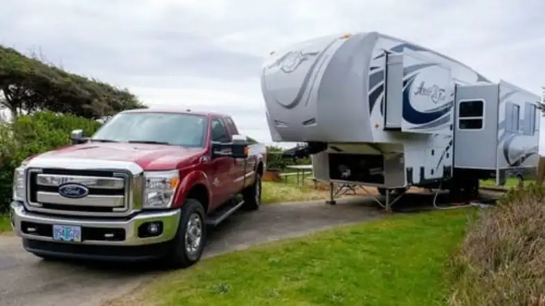 Why Rent A 1 Ton Truck With 5th Wheel Hitch From U-Haul Truck Rental
